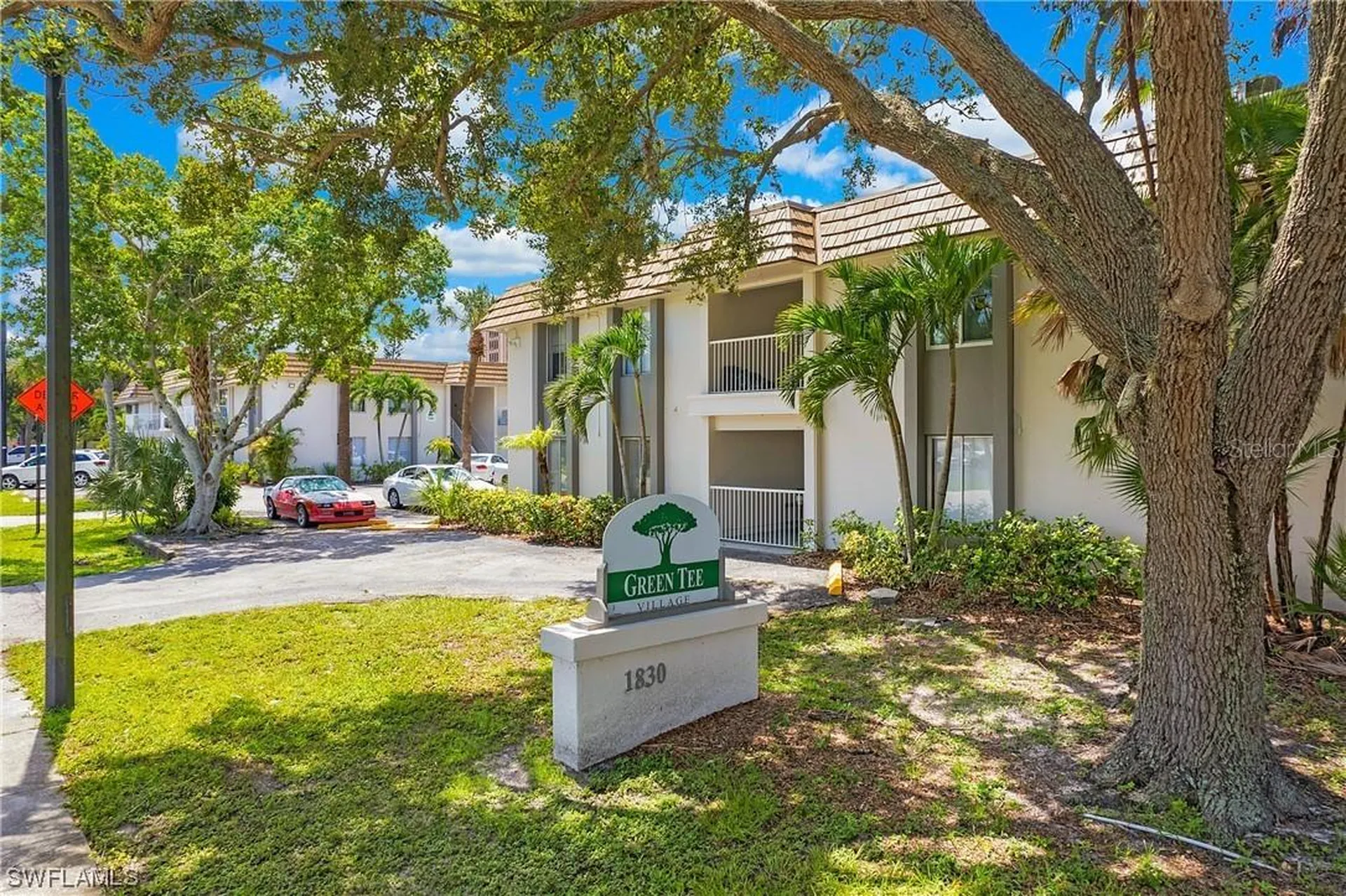1830 Maravilla Avenue Fort Myers FL 33901