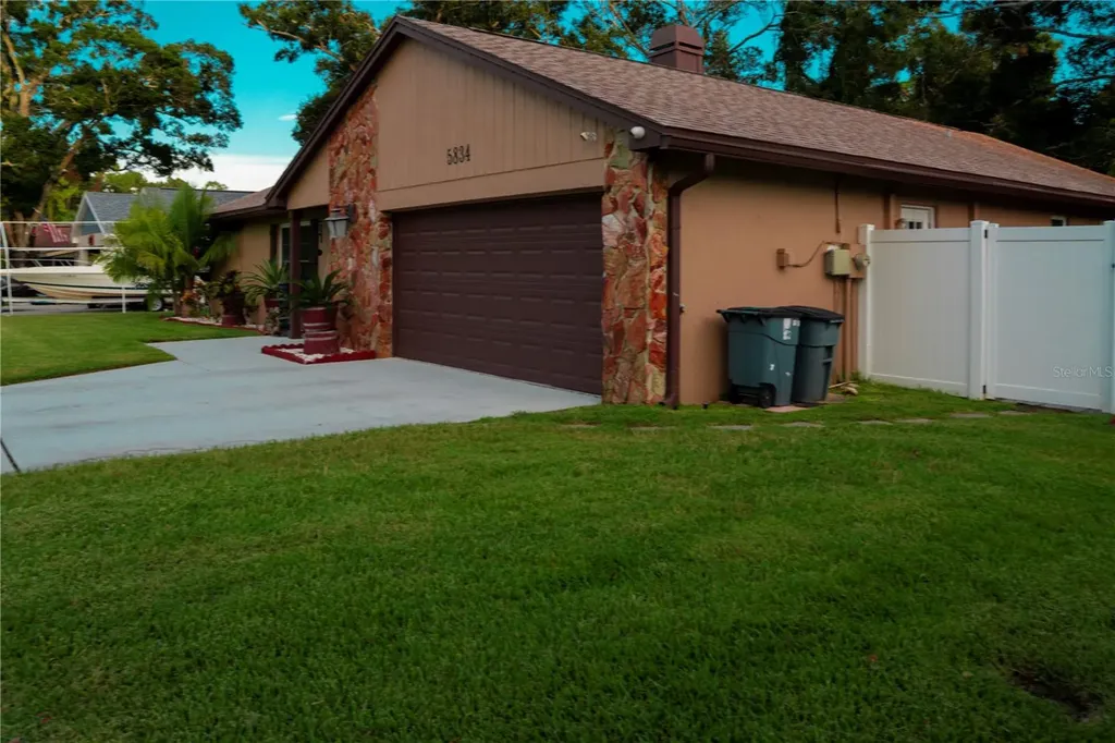 5834 98th Avenue N Pinellas Park FL 33782