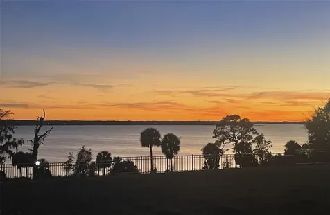 624 Casey Loop Mount Dora FL 32757