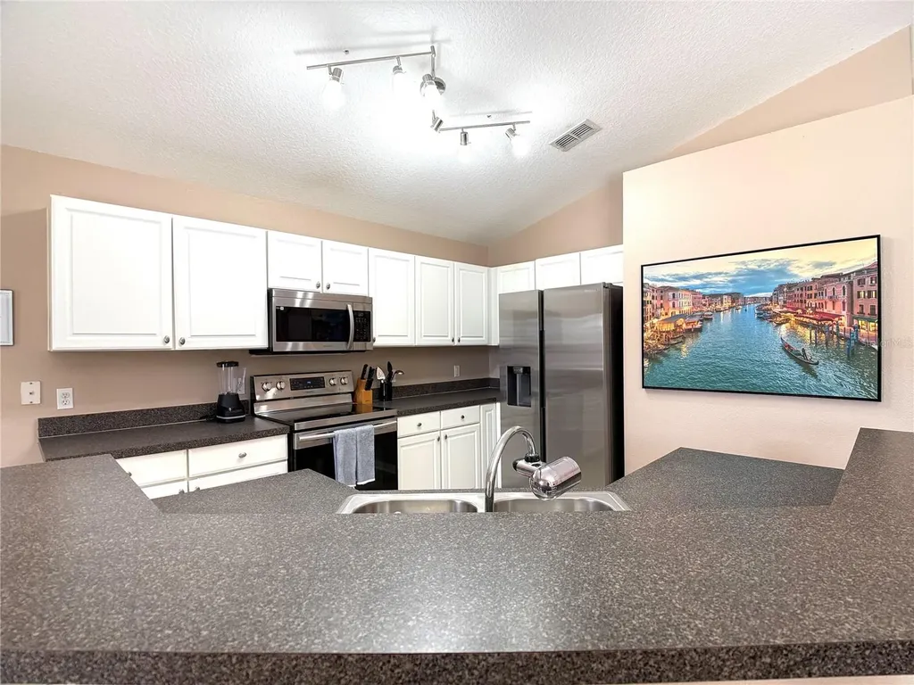 353 Kensington Drive Davenport FL 33897