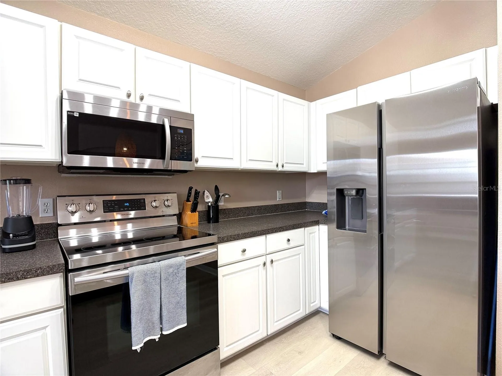 353 Kensington Drive Davenport FL 33897