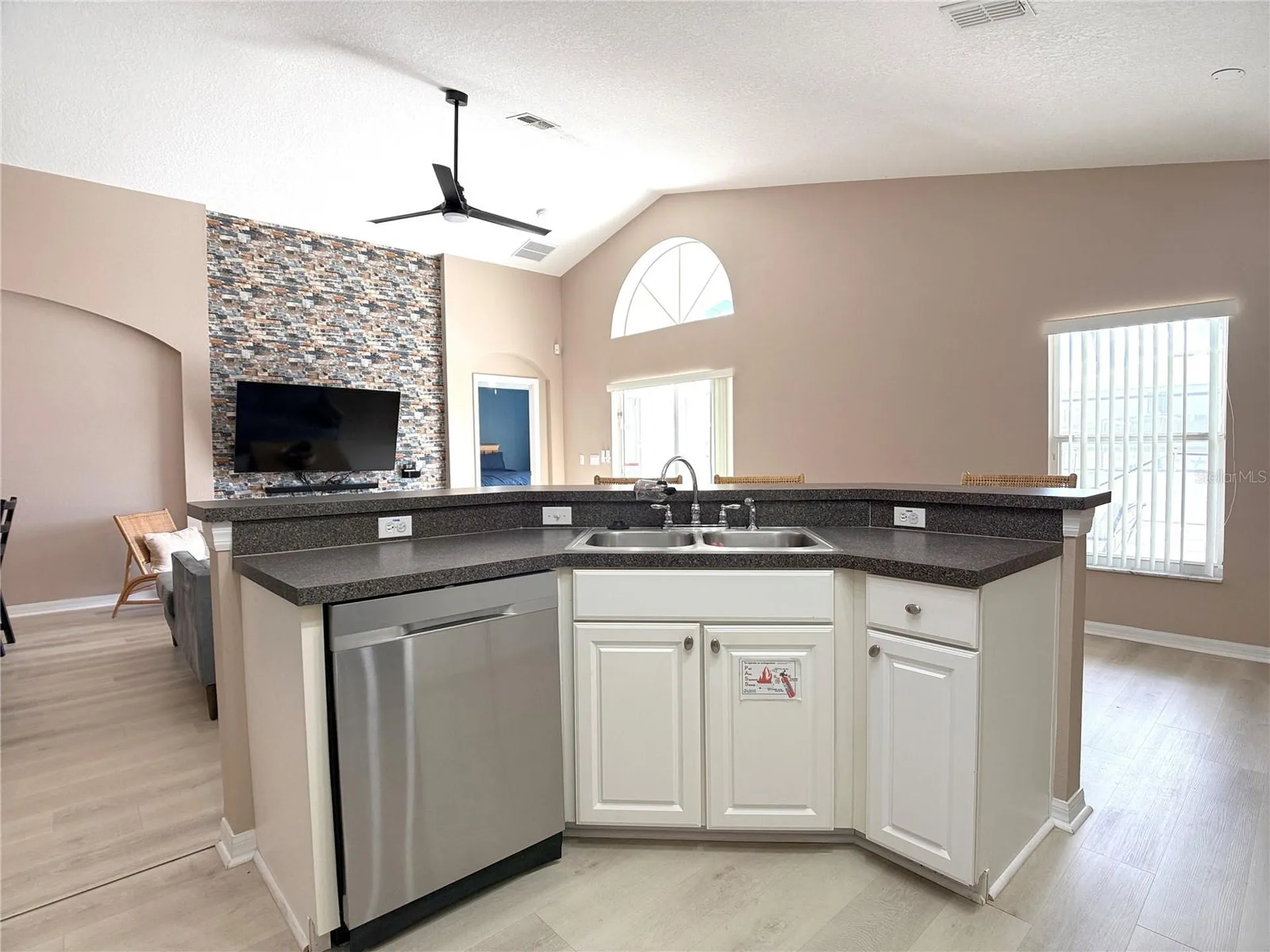 353 Kensington Drive Davenport FL 33897