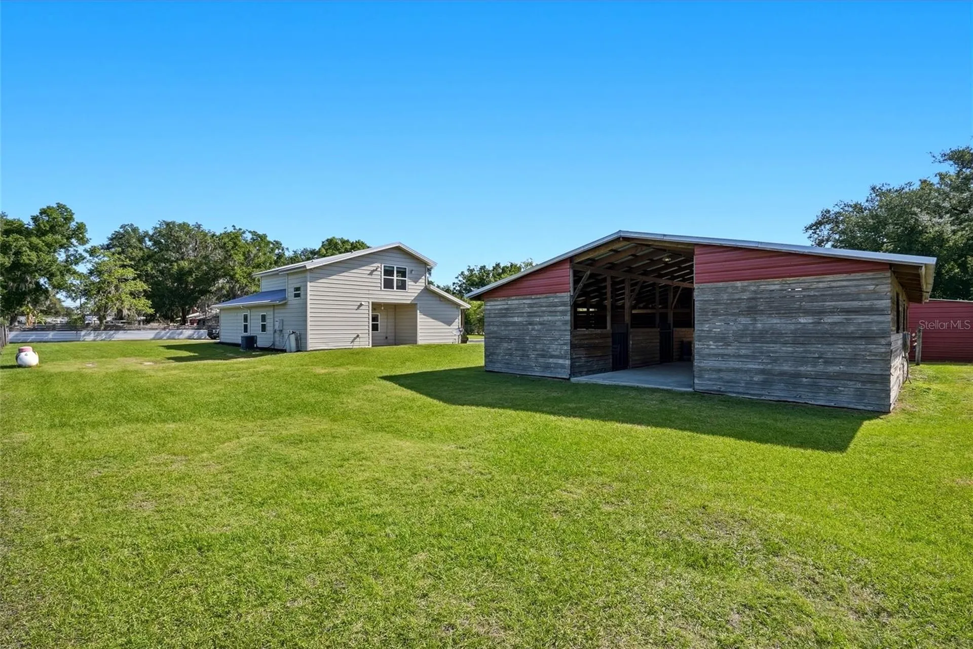123 S Wiggins Road Plant City FL 33566
