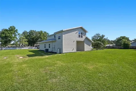 123 S Wiggins Road Plant City FL 33566