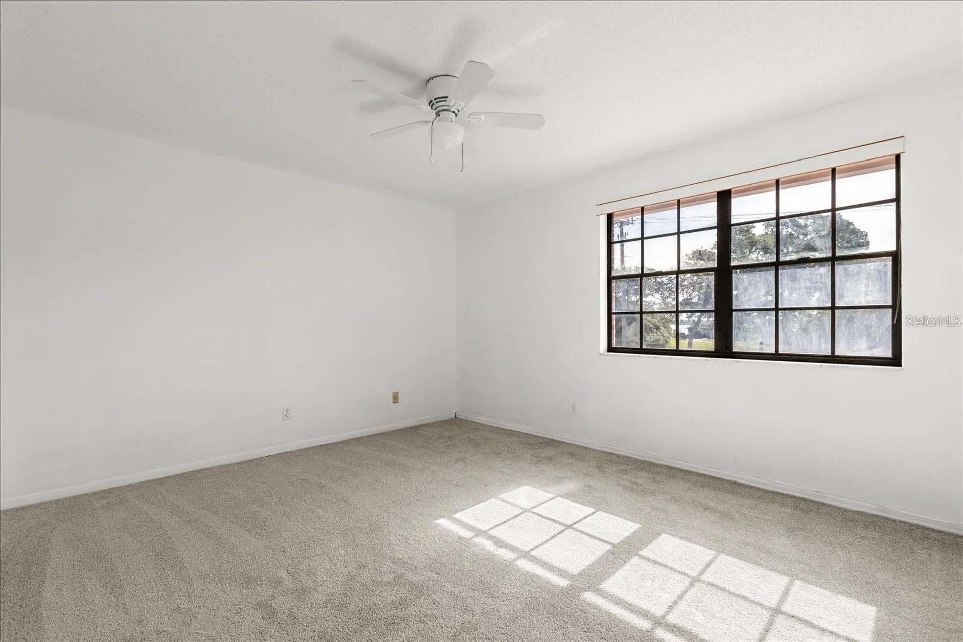 2250 S Palmetto Avenue Daytona Beach FL 32119