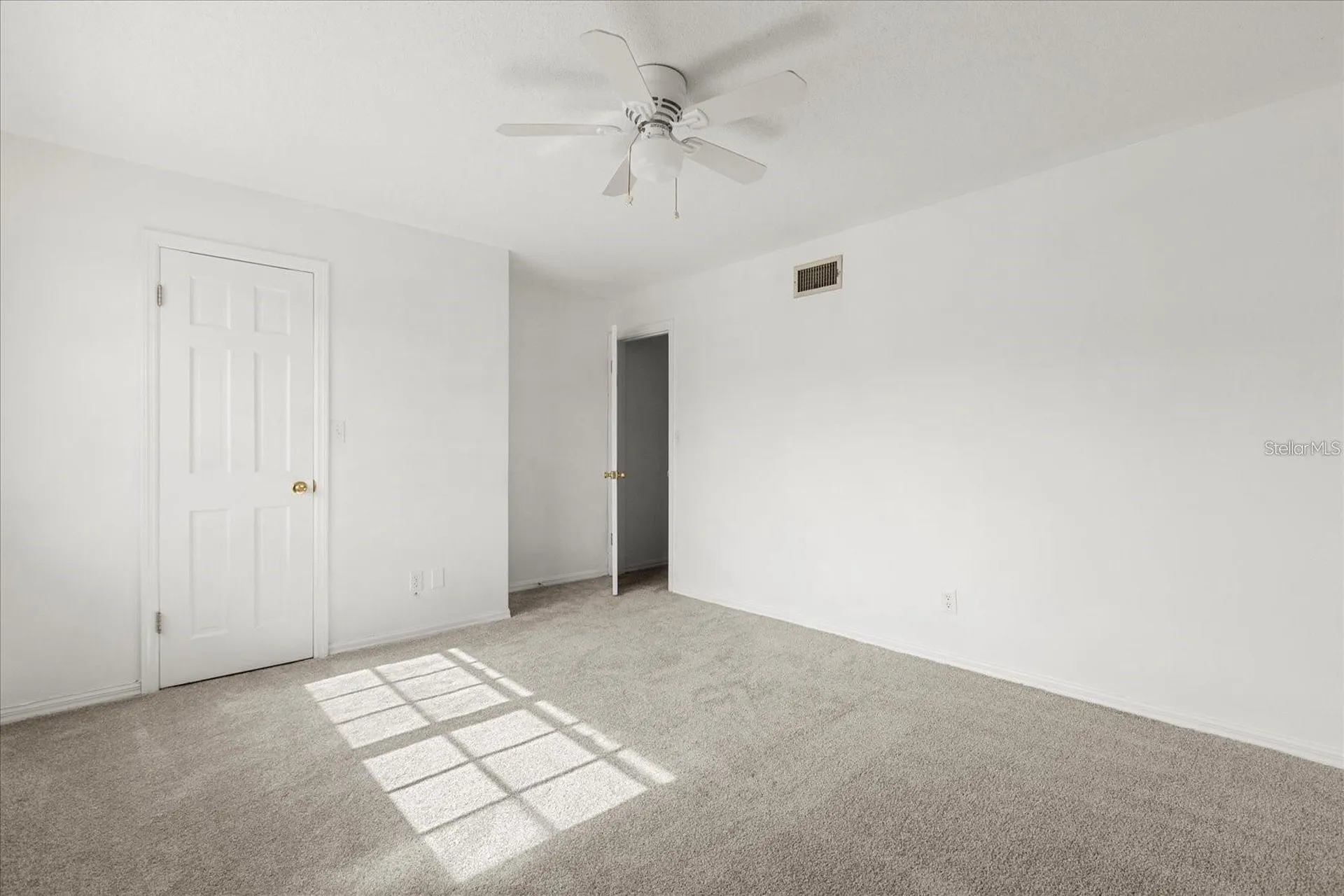 2250 S Palmetto Avenue Daytona Beach FL 32119