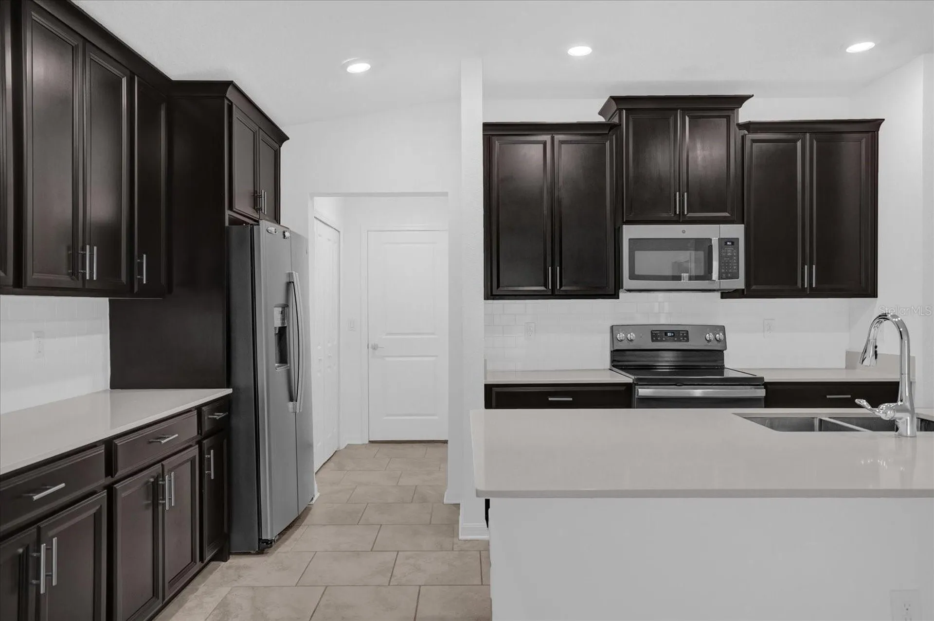 4712 Magnetite Loop Mount Dora FL 32757