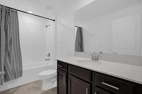 4712 Magnetite Loop Mount Dora FL 32757