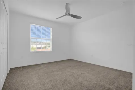 4712 Magnetite Loop Mount Dora FL 32757