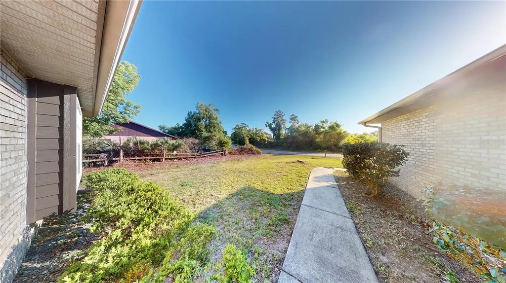 1740 Whipple Drive Deltona FL 32738
