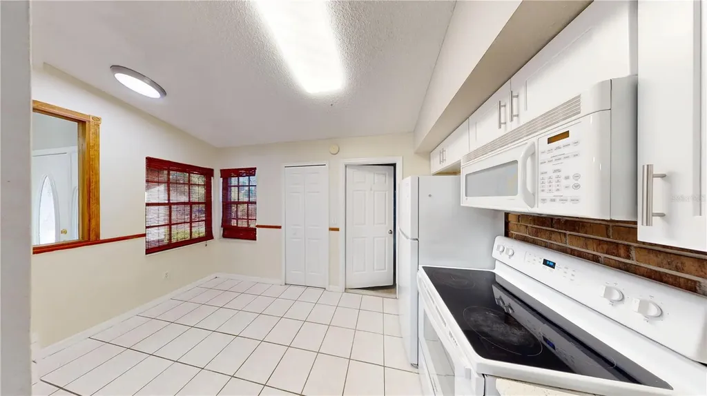 1740 Whipple Drive Deltona FL 32738