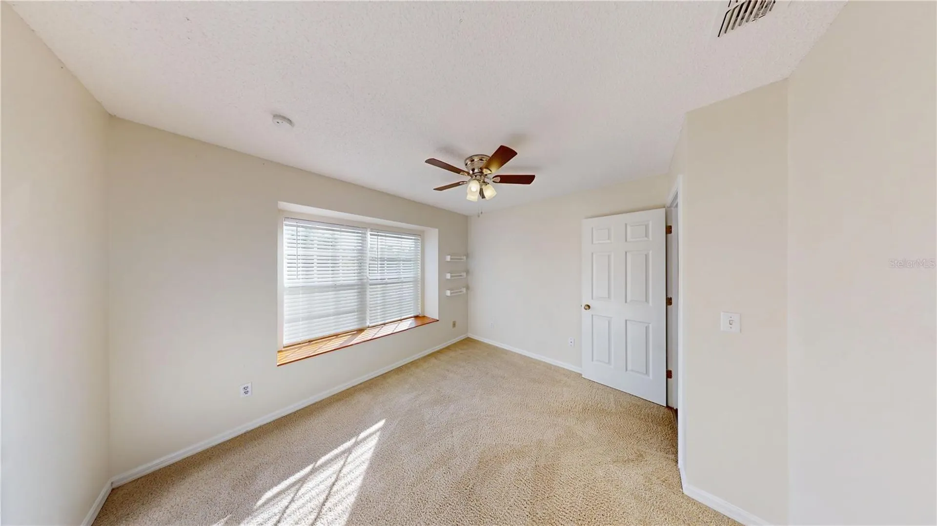 1740 Whipple Drive Deltona FL 32738