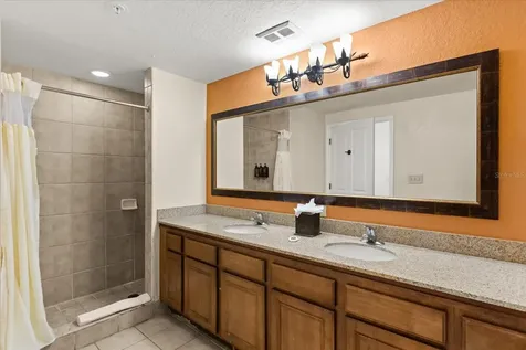 12539 Floridays Resort Drive Orlando FL 32821