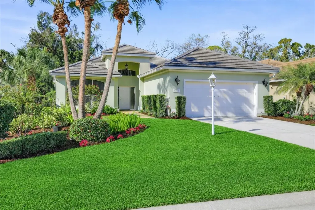 6411 Berkshire Place University Park FL 34201