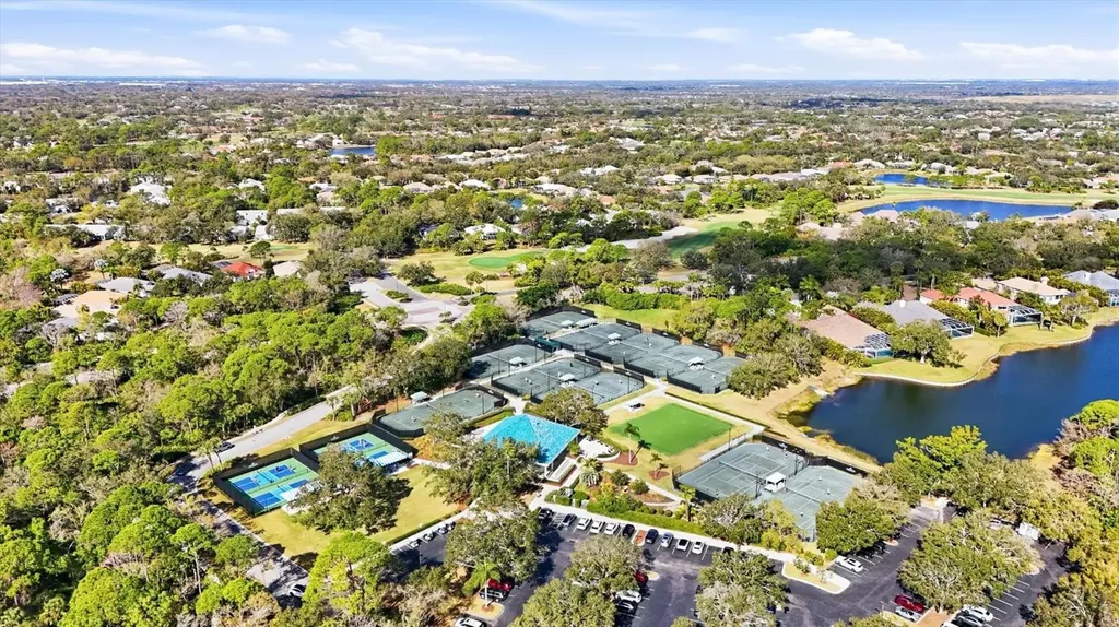 6411 Berkshire Place University Park FL 34201