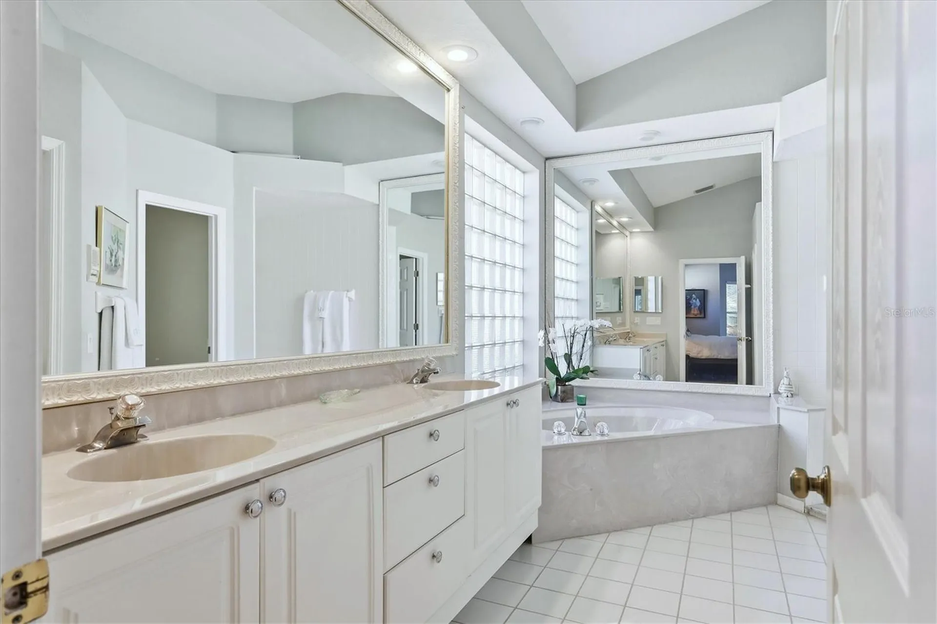 6411 Berkshire Place University Park FL 34201