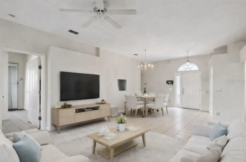 8013 Aspencrest Court Orlando FL 32835