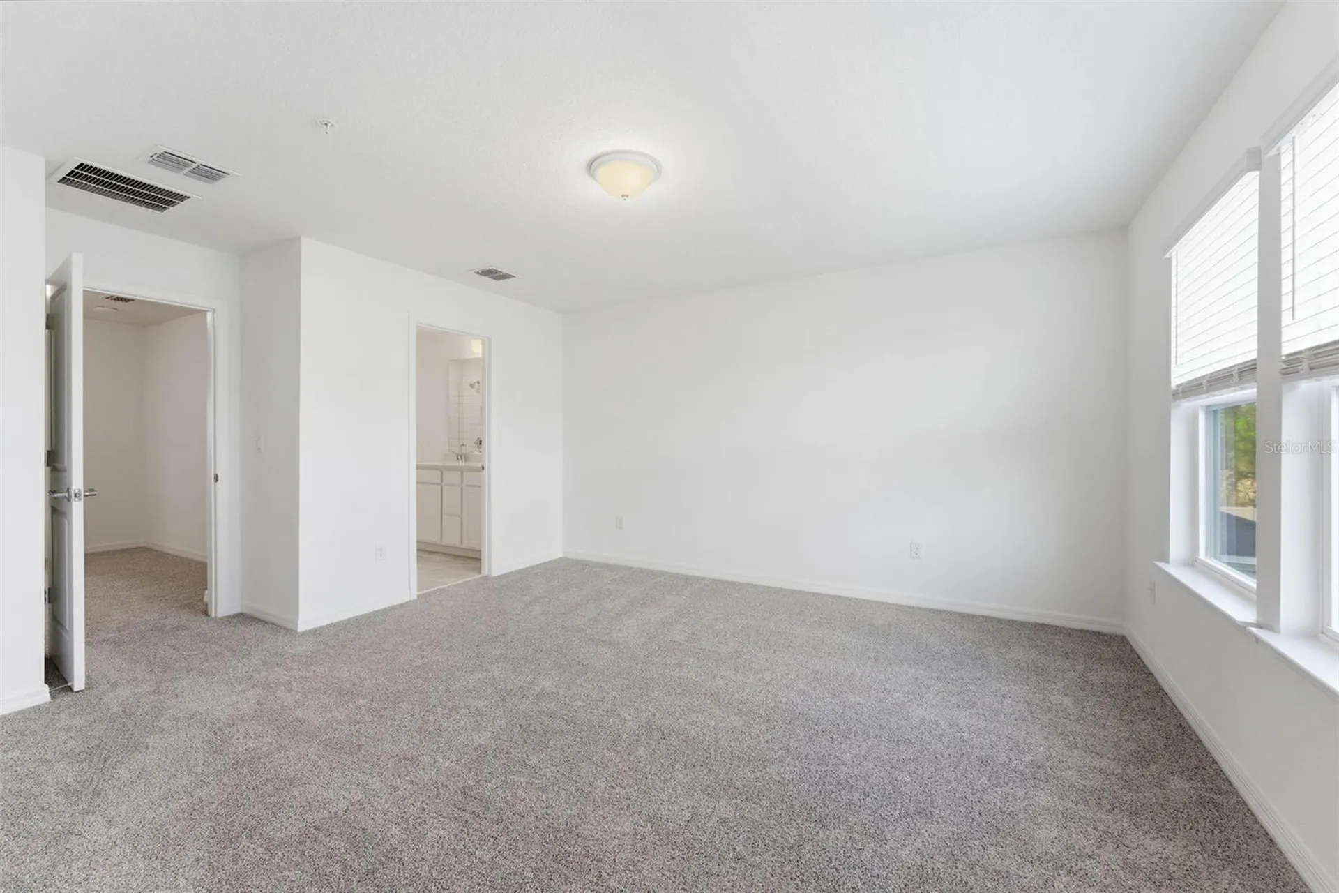 11318 Nona Sound Street Orlando FL 32832