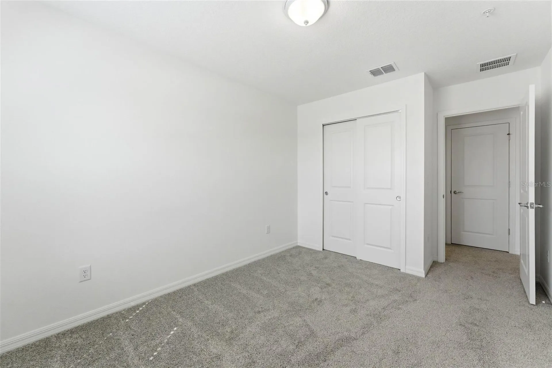 11318 Nona Sound Street Orlando FL 32832