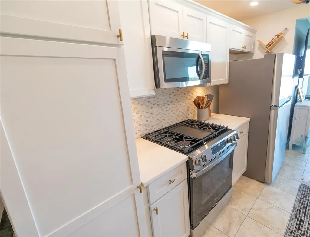 6075 Shore Boulevard S Gulfport FL 33707