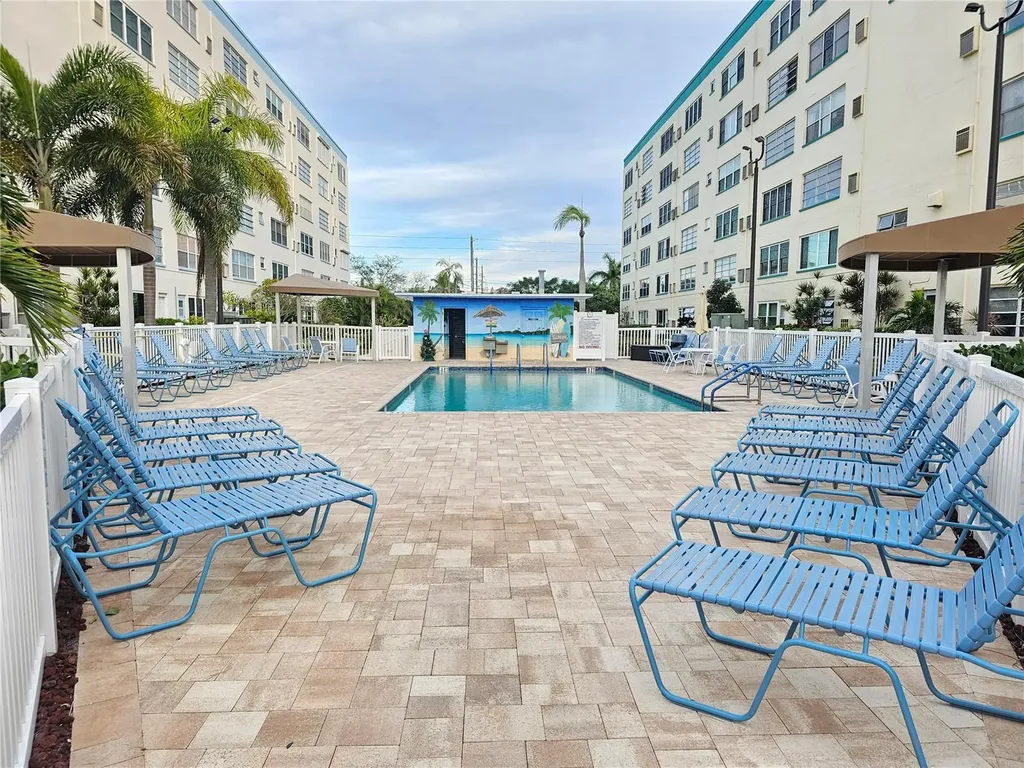 6075 Shore Boulevard S Gulfport FL 33707