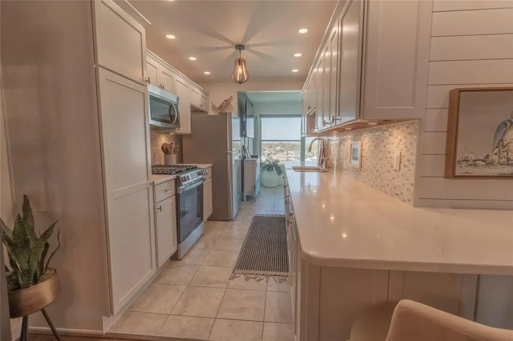 6075 Shore Boulevard S Gulfport FL 33707