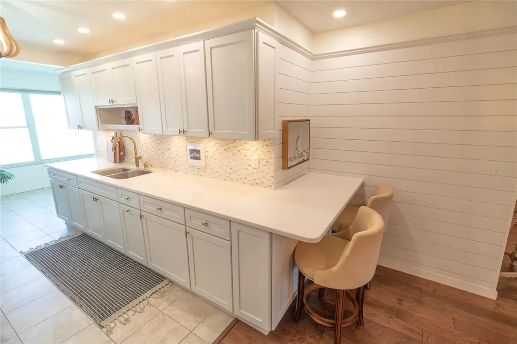 6075 Shore Boulevard S Gulfport FL 33707