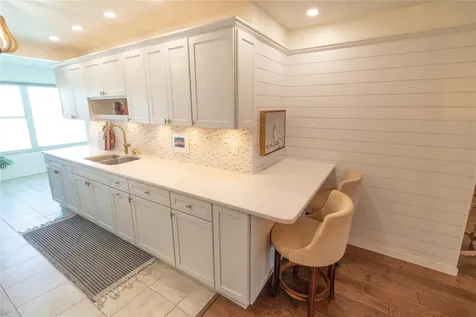 6075 Shore Boulevard S Gulfport FL 33707