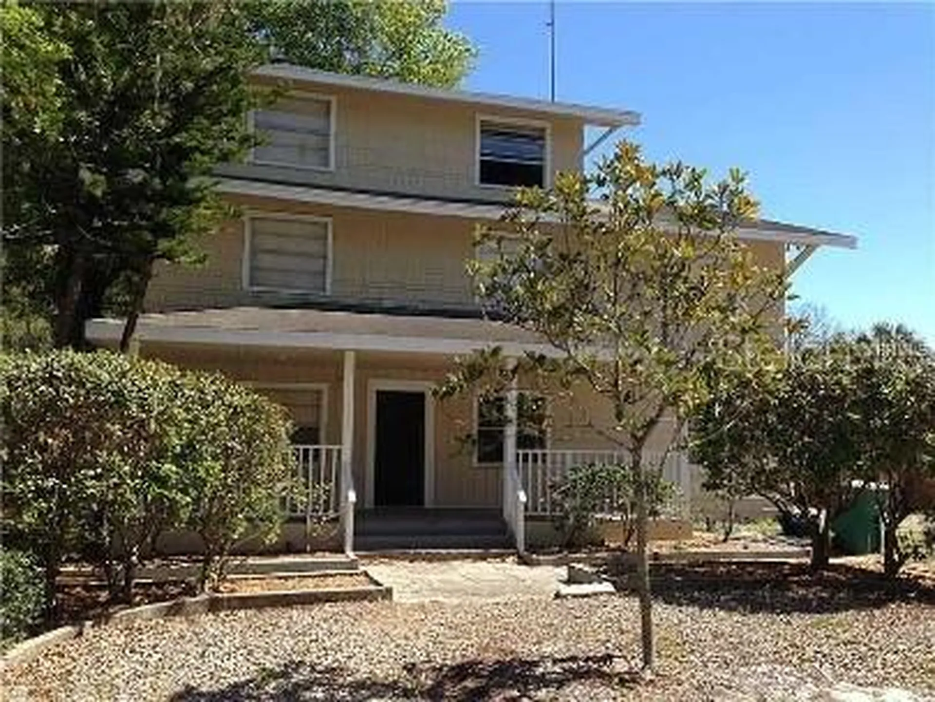 119 N Orange Avenue Deland FL 32720