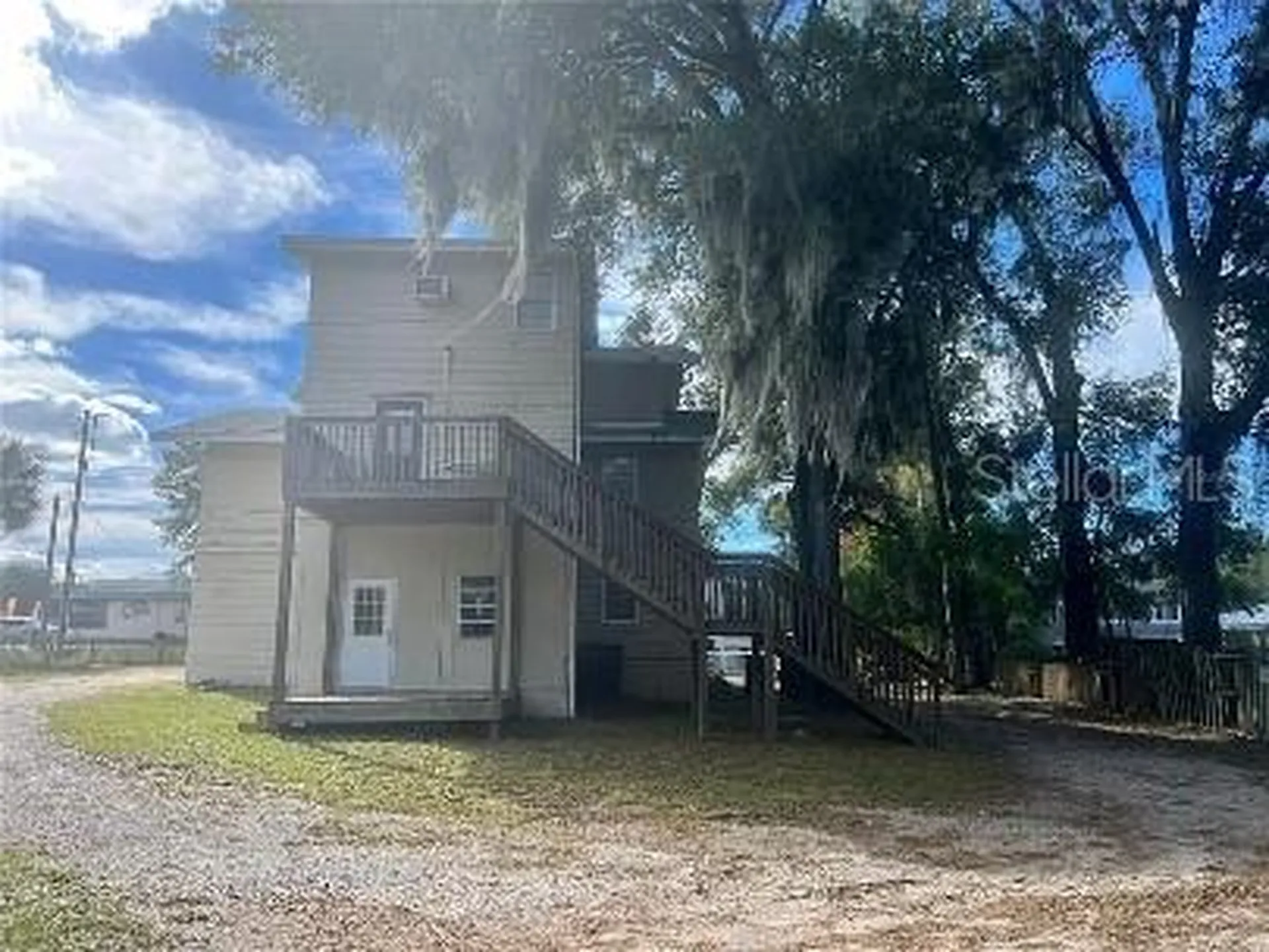 119 N Orange Avenue Deland FL 32720
