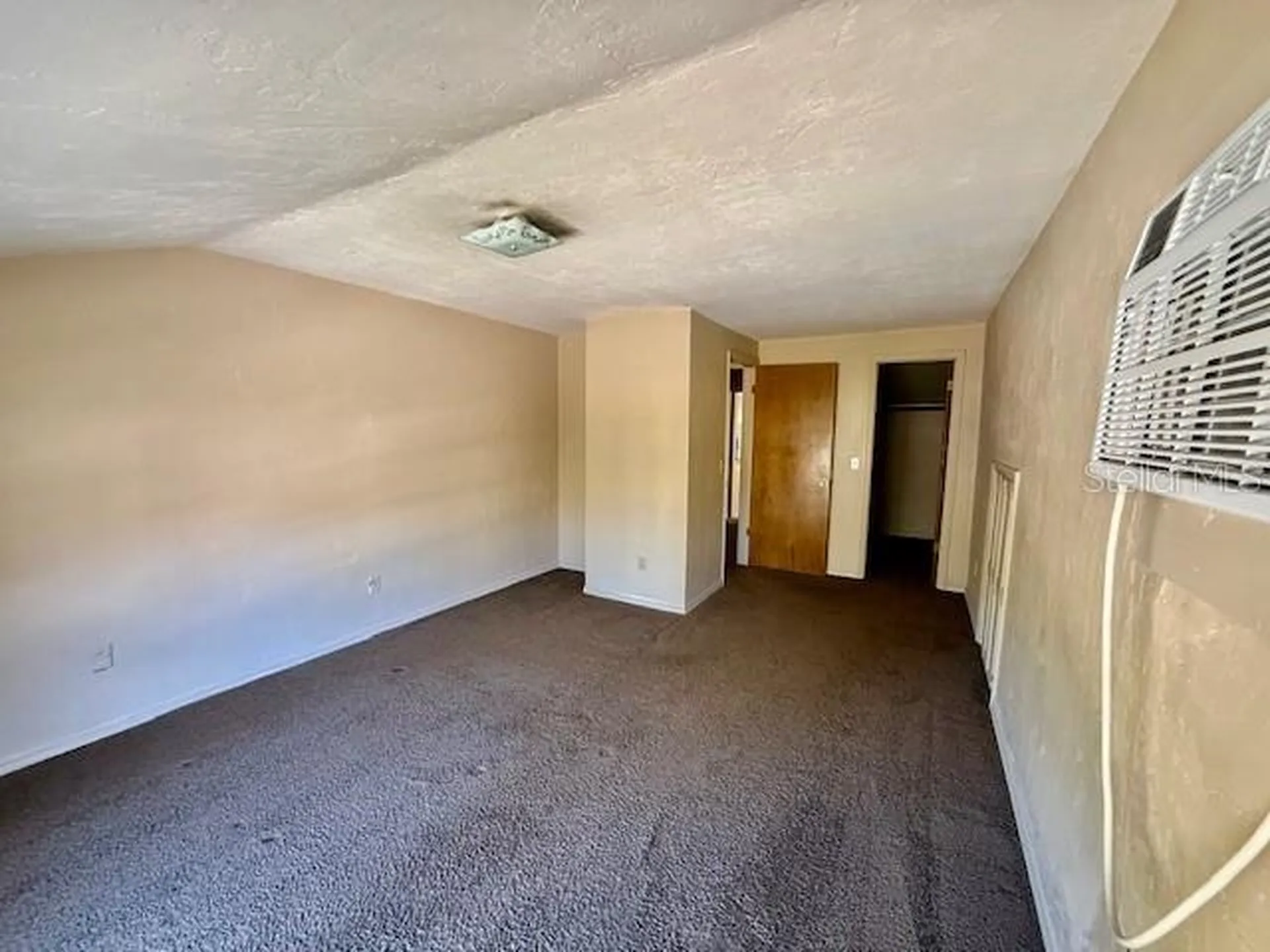 119 N Orange Avenue Deland FL 32720