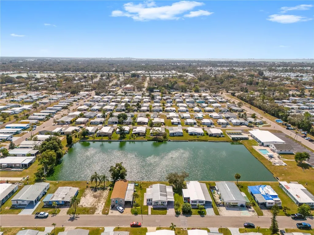 204 51st Avenue E Bradenton FL 34203