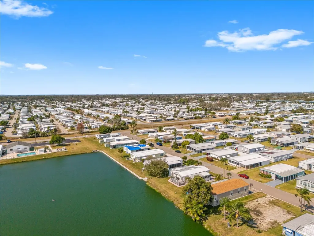 204 51st Avenue E Bradenton FL 34203