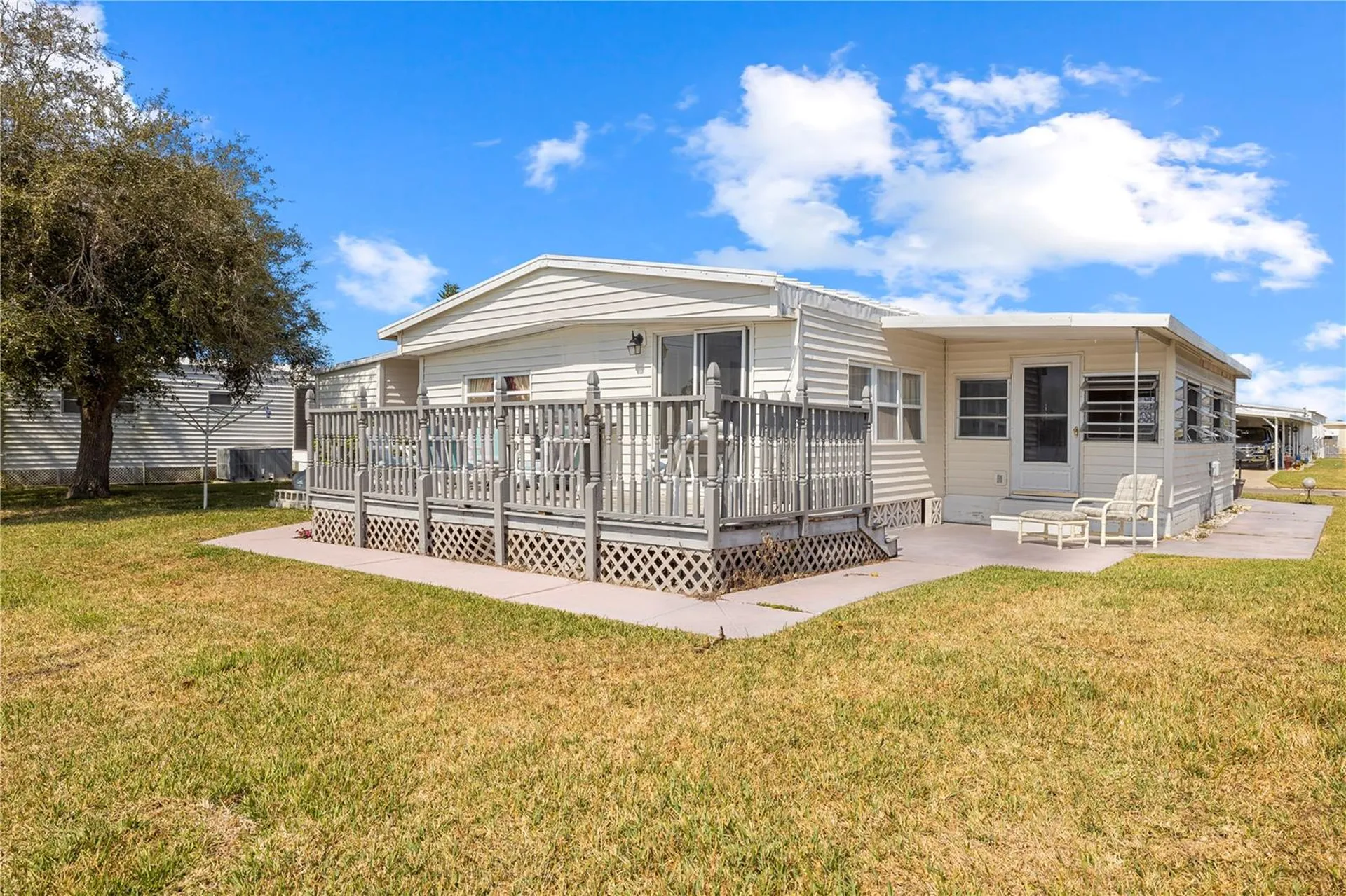 204 51st Avenue E Bradenton FL 34203