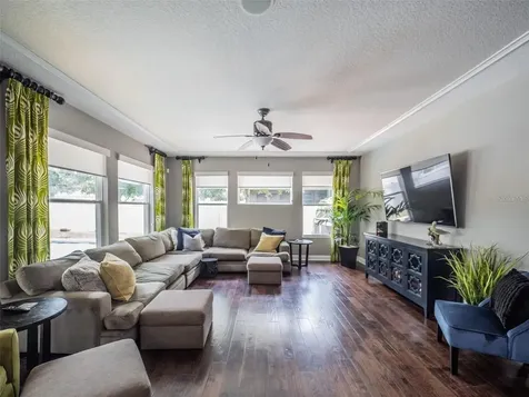 4443 Pine Gold Avenue Apopka FL 32712