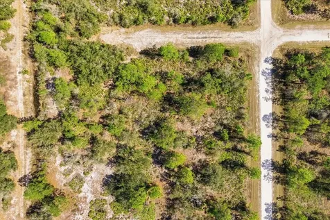 602 Azalea Drive Indian Lake Estates FL 33855