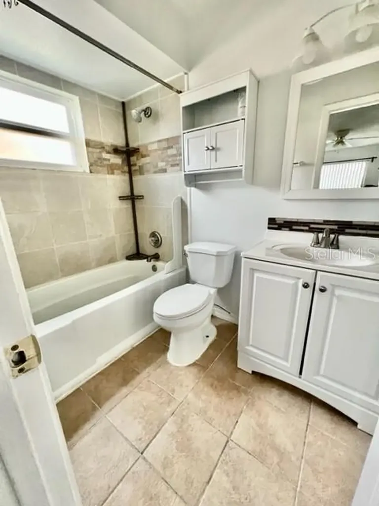 2432 Swailes Drive Orlando FL 32837