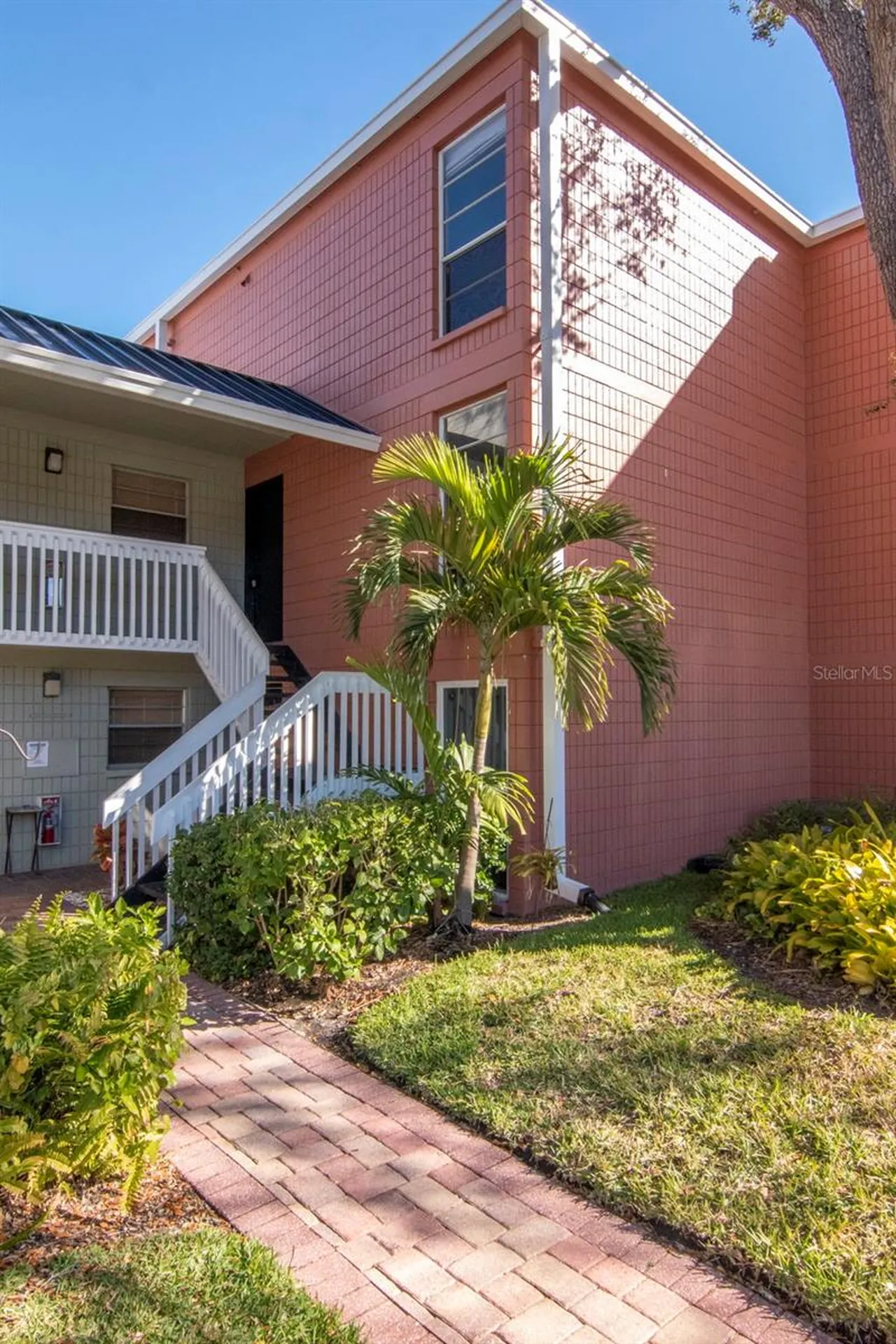 2424 W Tampa Bay Boulevard Tampa FL 33607