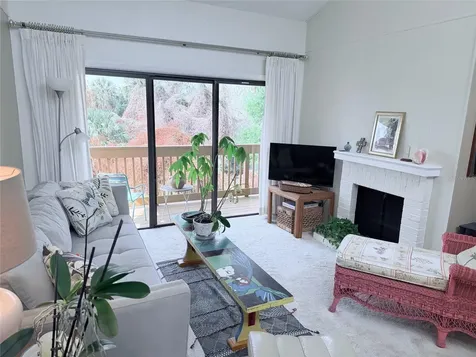 1051 S Highland Street Mount Dora FL 32757