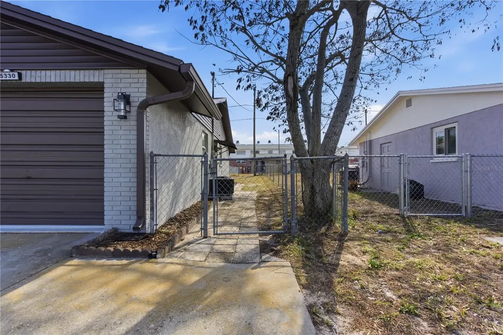 5330 Poinsettia Drive New Port Richey FL 34652