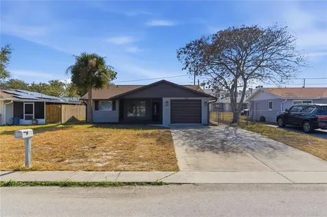 5330 Poinsettia Drive New Port Richey FL 34652
