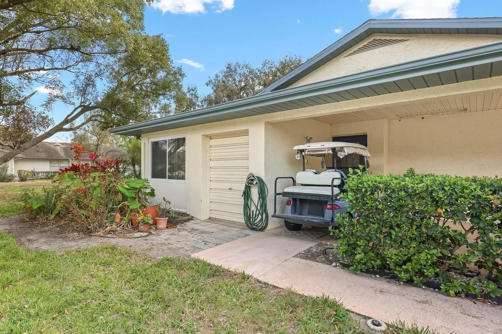 2003 Hadrian Court Sun City Center FL 33573