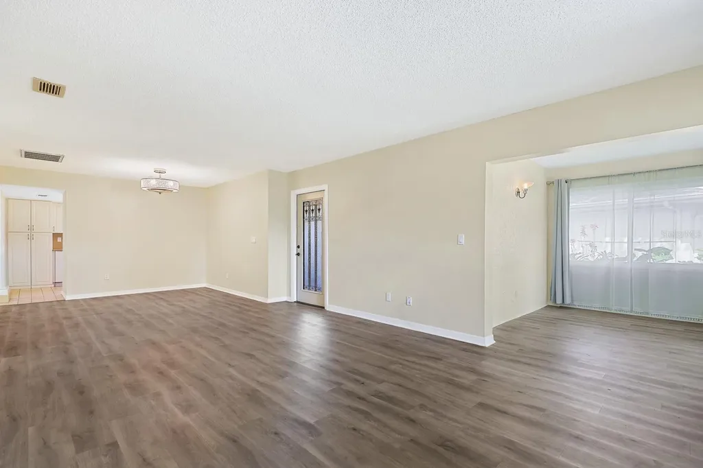 2003 Hadrian Court Sun City Center FL 33573