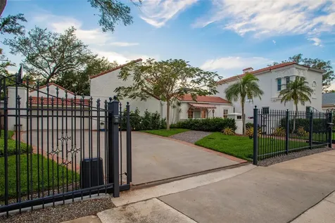 54 Aegean Avenue Tampa FL 33606