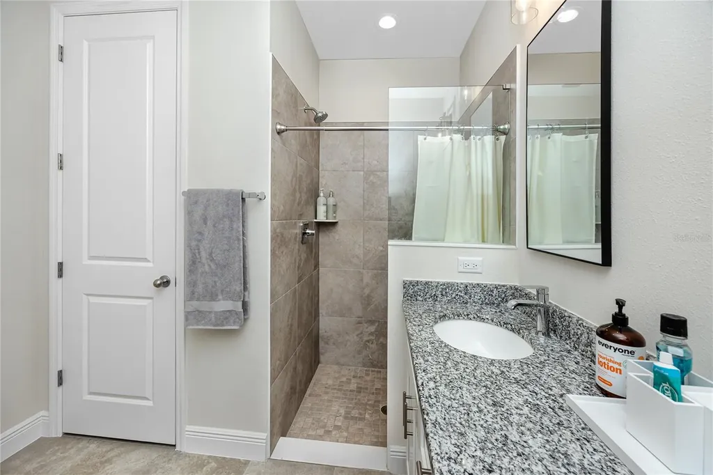 1527 Caldera Court Clearwater FL 33756