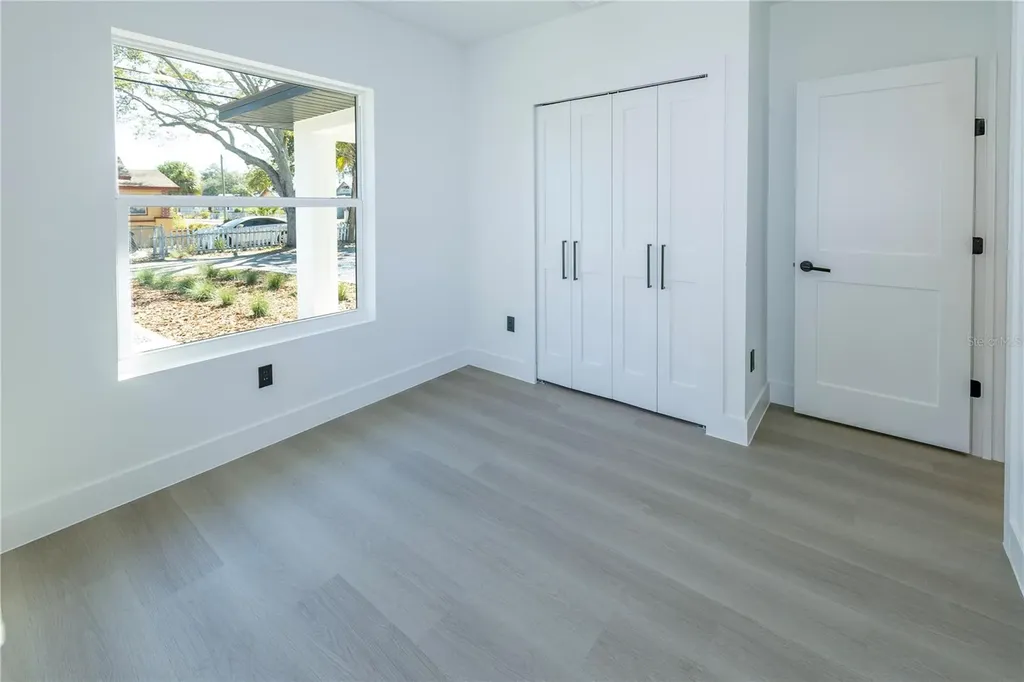 1834/1836 19th Street S St Petersburg FL 33712