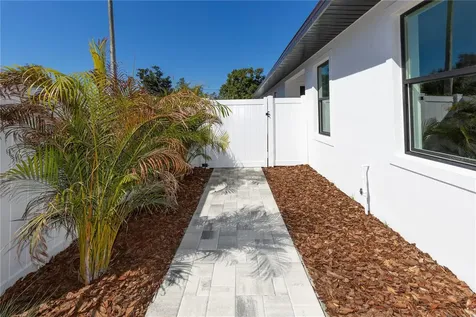 1834/1836 19th Street S St Petersburg FL 33712