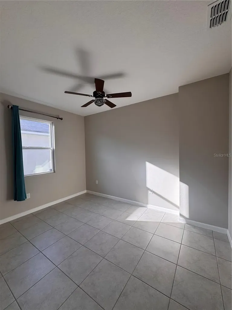 541 Buchannan Drive Davenport FL 33837