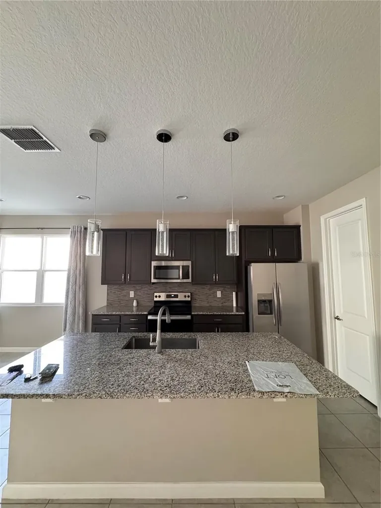 541 Buchannan Drive Davenport FL 33837