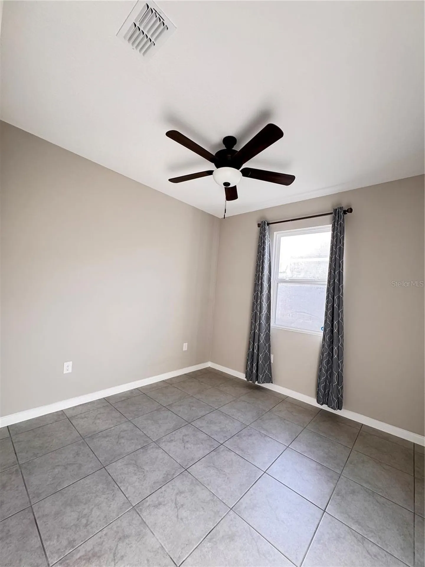 541 Buchannan Drive Davenport FL 33837